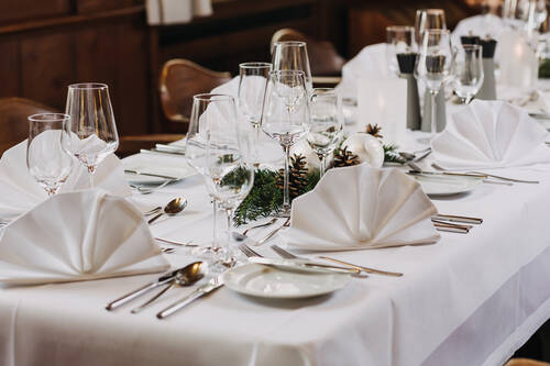Restaurant Tisch  Gutshof Sagmuehle