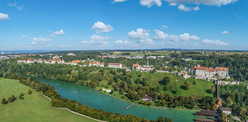 freizeit/burg-burghausen-die-laengste-burg-der-welt